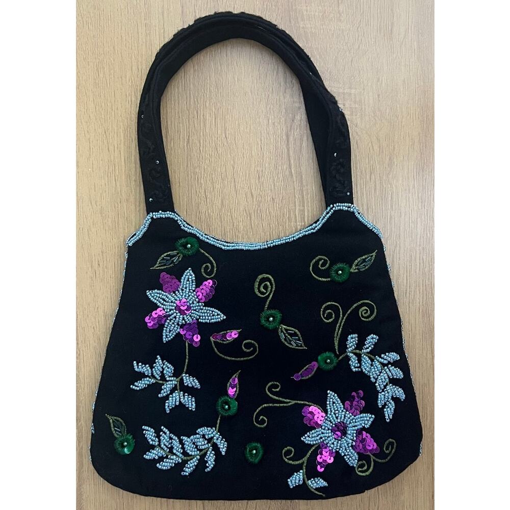 Vintage Nordstrom Small Wool Purse Black with Beaded Flowers